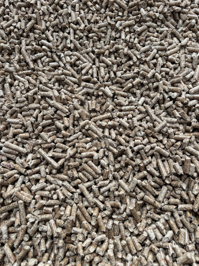 Træpiller 6 mm – Leveret med blæsekasse direkte i silo eller loftrum - Billede 4